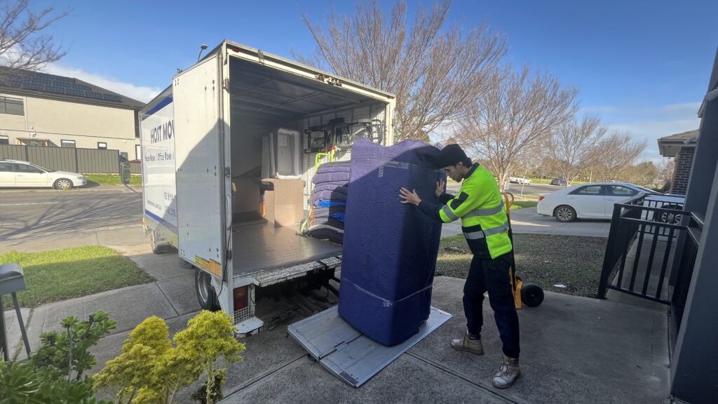 Tarneit Movers